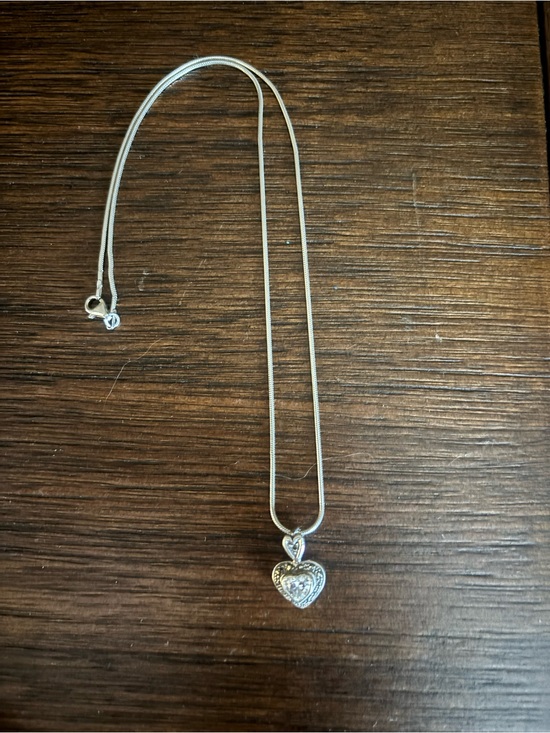 925 Sterling Silver Jewelry - Elegant Silver Heart Pendant Necklace with Sparkling Center